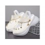 Женские Кроксы на платформе Crocs Classic Bae Translucent Clog White с цепью