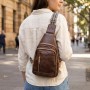 Зручна слінг сумка для жінок з екошкіри Vintage 22747 Коричневий