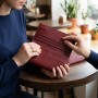 Елегантний гаманець у два складення з натуральної шкіри ST Leather 23065 Бордовий