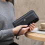 Жіночий шкіряний клатч для карток купюр та документів ST Leather 19292 Чорний