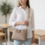Сумка женская с застежкой пуговкой из натуральной кожи Vintage 22320 Бежевая