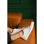 Женские кожаные демисезонные кеды Yuves 590 белые