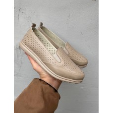 Женские кожаные летние лоферы Emirro190 бежевые